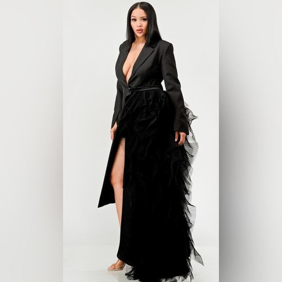 NWT Beautiful Classic Tuxedo Dress/Jacket - Picture 2 of 3